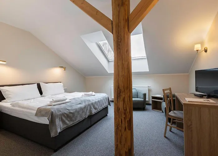 Statek 1738 Pensjonat Vsestudy