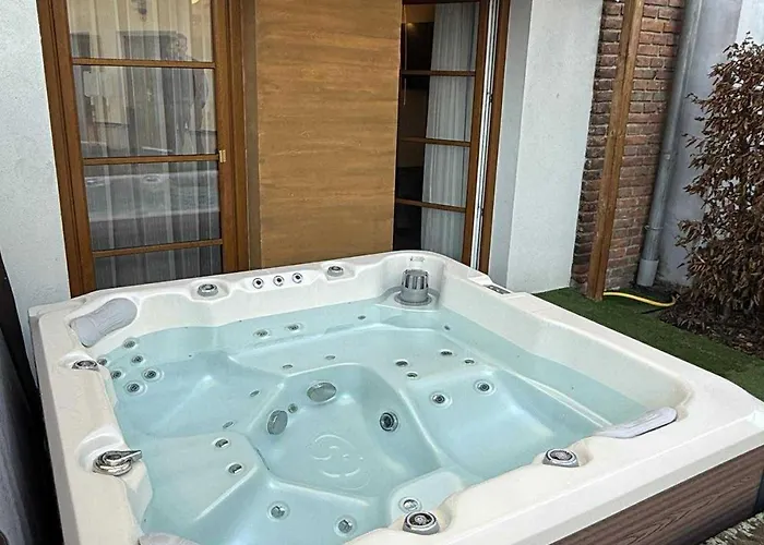 Statek 1738 Pensjonat Vsestudy