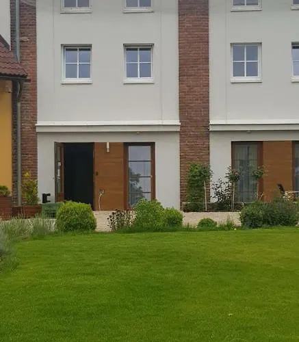 Pensjonat Statek 1738 Vsestudy